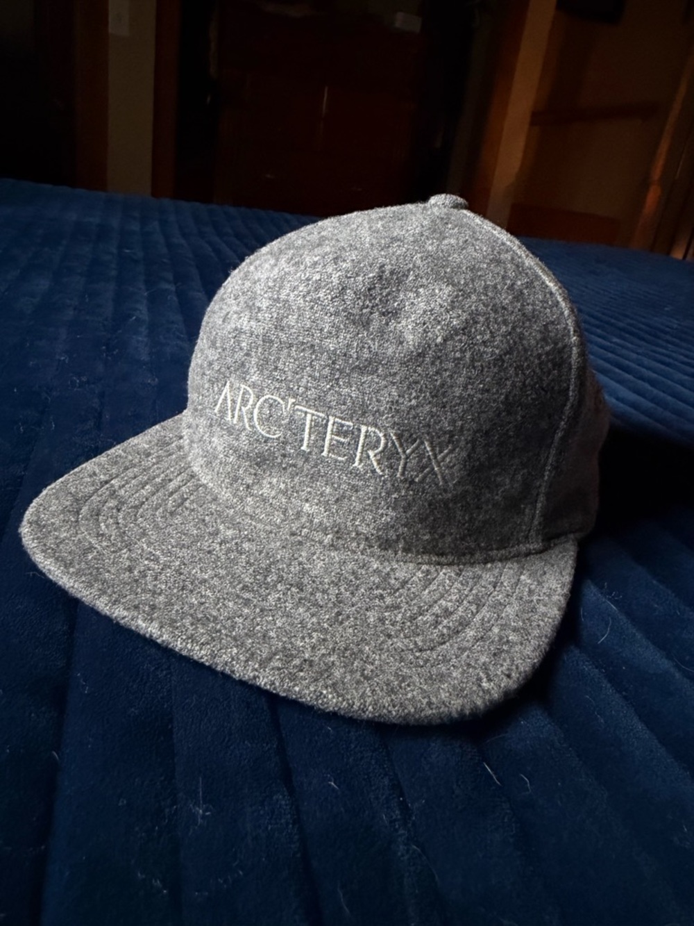 Arc’teryx 7 Panel Wool Ball Cap